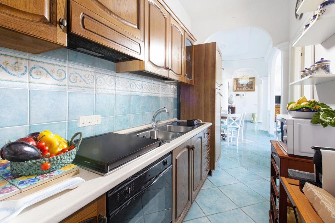 Amore Rentals - Appartamento Cielomare Sorrent Exterior foto