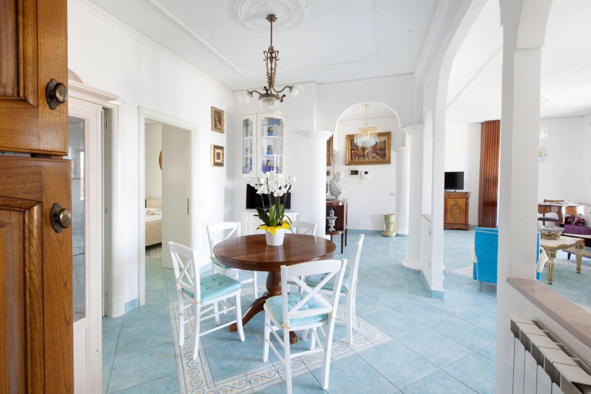 Amore Rentals - Appartamento Cielomare Sorrent Exterior foto